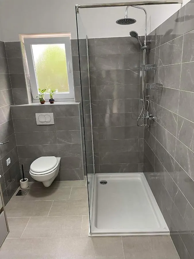 Apartman Ivanica Lukoran 0*,  Хорватия